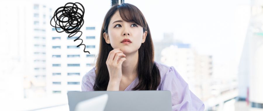 迷い悩む女性起業家